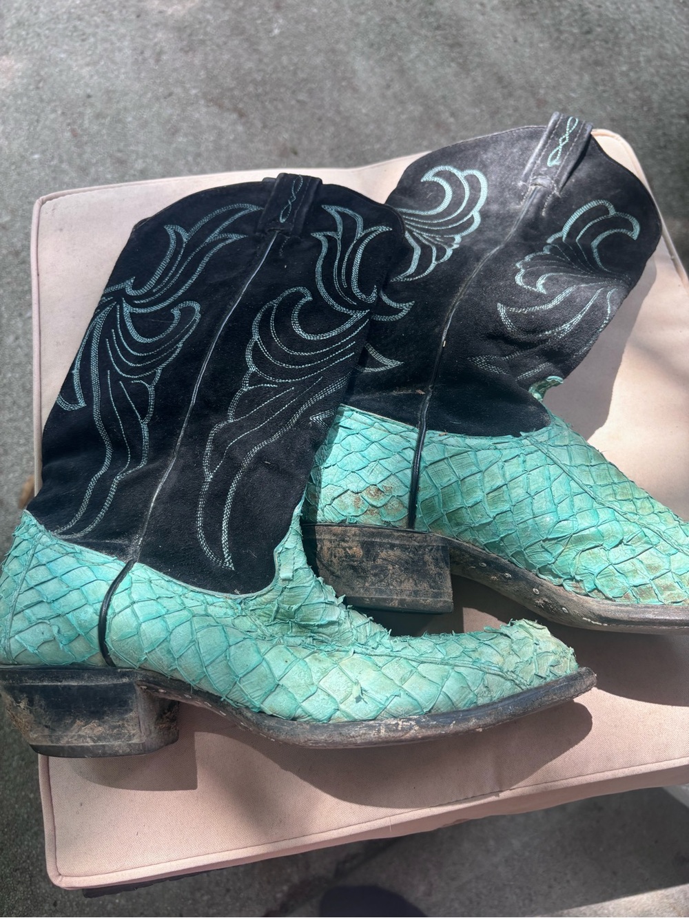 Vintage Tony Lama Turquoise Black Western Cowboy Boots 6.5M